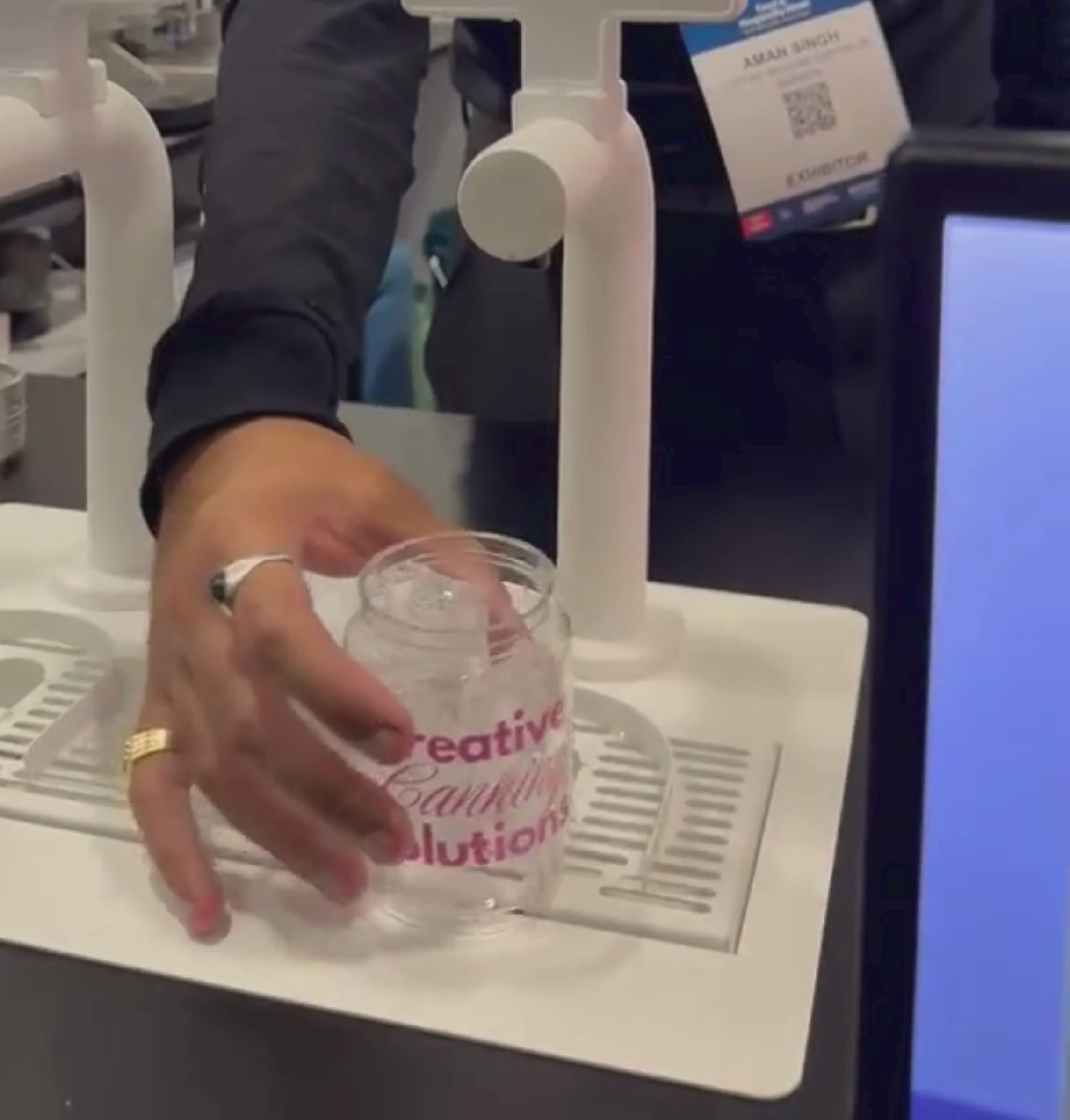 CREATIVE TAPS - TAP DISPENSING SYSTEM